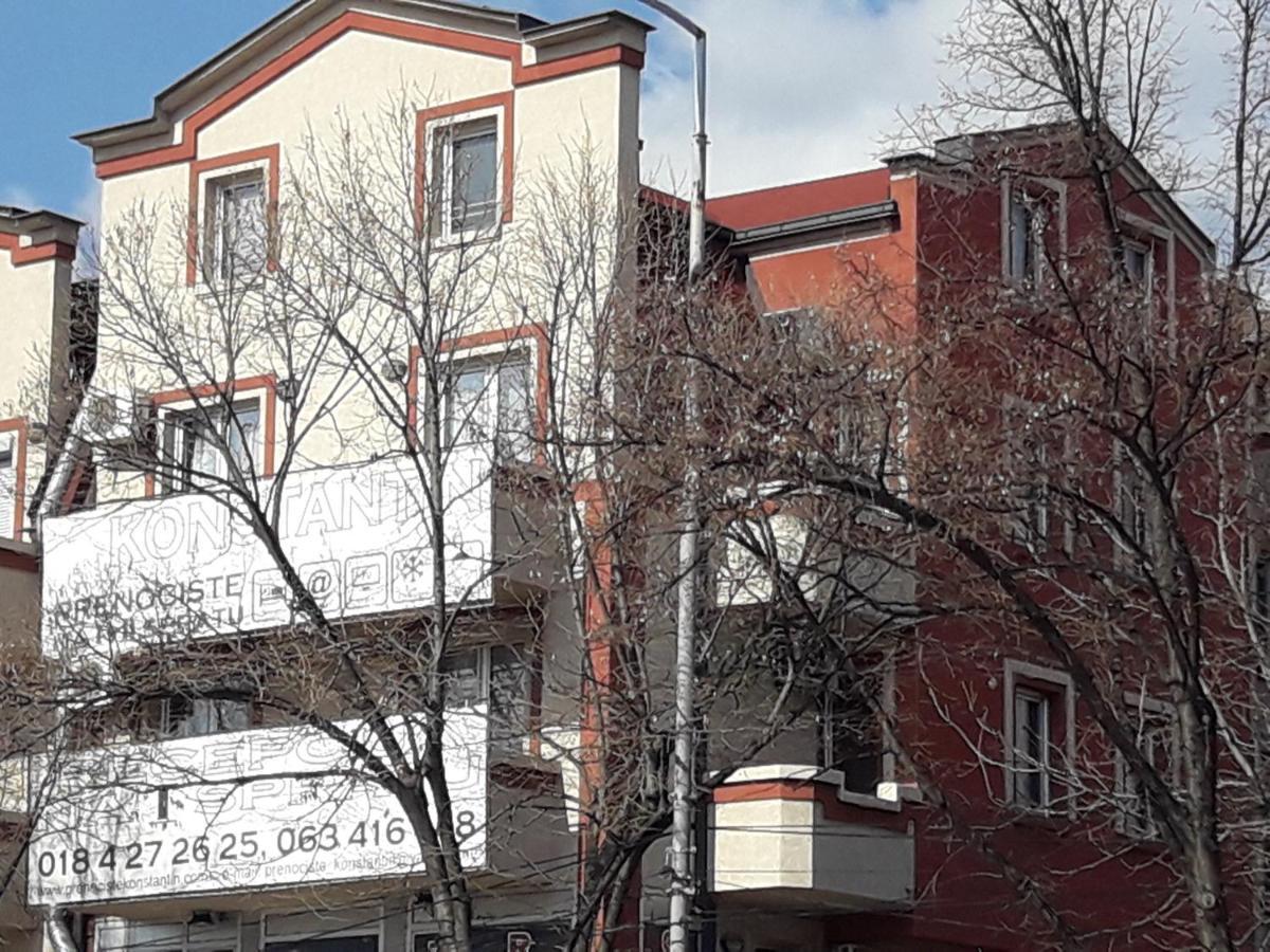 Prenociste Konstantin 2008 Hotel Ni Exterior foto